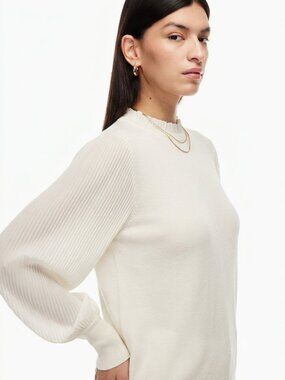 Sioni White Ruffle Neck Pleated Long-Sleeve White Mock-Neck Top Size M/L